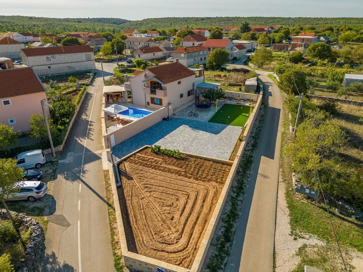 Villa Kamen Zadarvillas Pridraga
